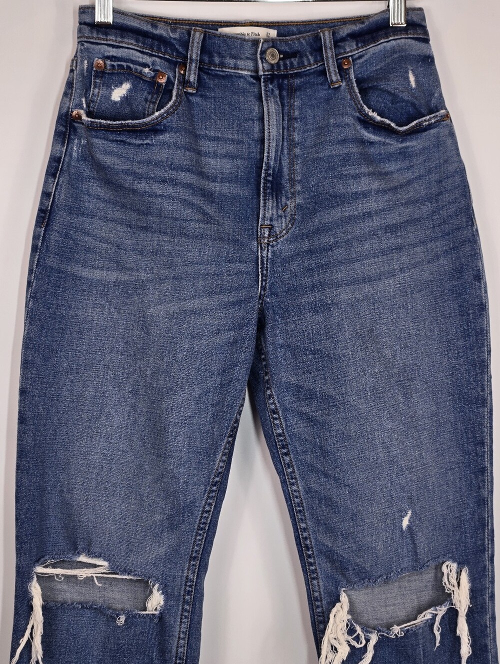 Abercrombie & Fitch Curve Love Short 27 4 Ultra High Rise Ankle Straight Jean - Picture 3 of 10